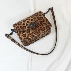 VOLGA MODEL OMUZ ÇANTASI Leopar