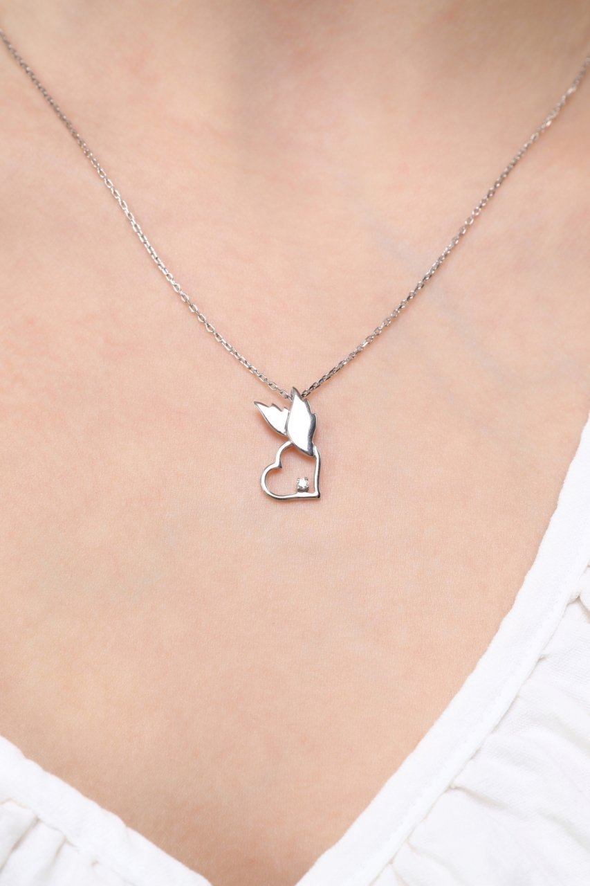 HOPIA MODEL KALP FİGÜRLÜ PIRLANTALI GÜMÜŞ KOLYE