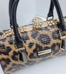 LADY 001 (RULO) Leopar